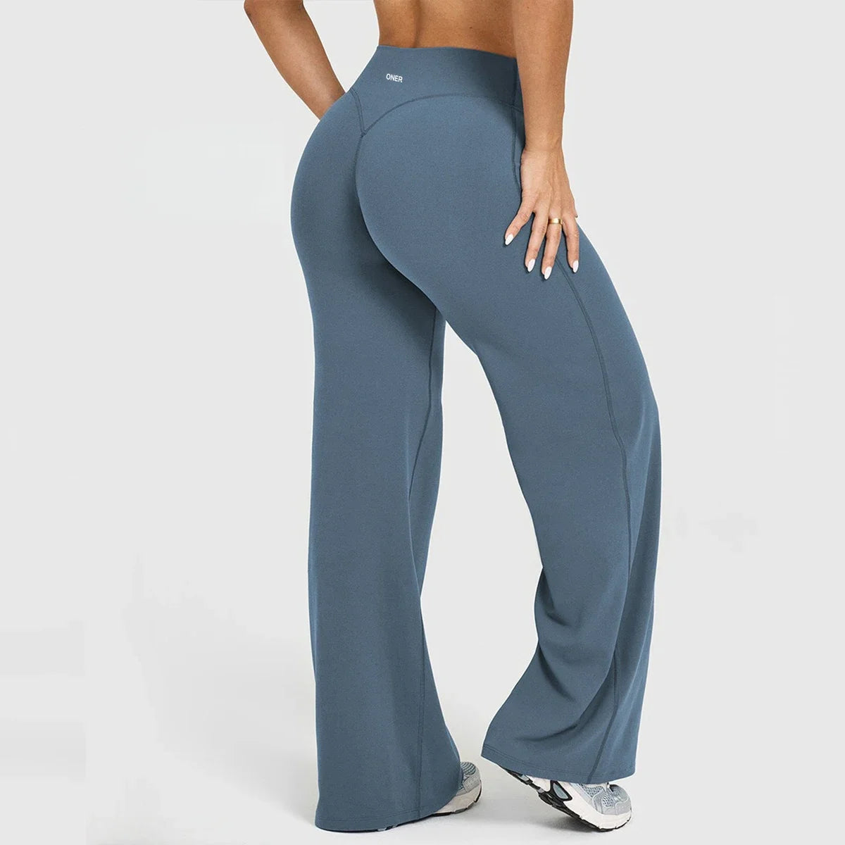 Women’s Wide-Leg Scrunch Leggings