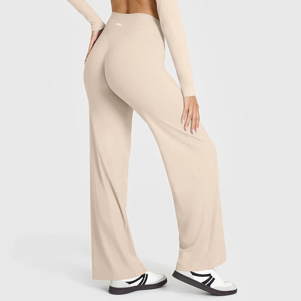 Women’s Wide-Leg Scrunch Leggings